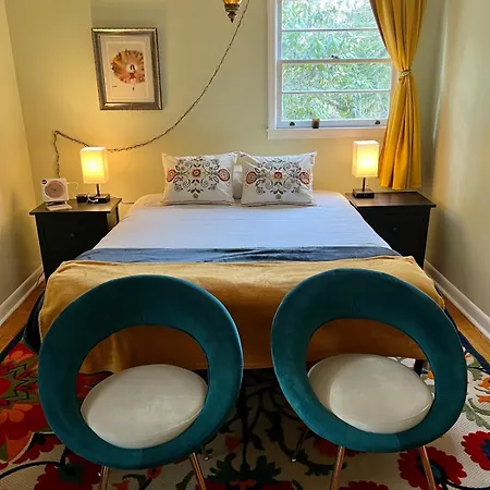 Villa Happy Haven W Hottub, Gym, & Hammocks In West Avl